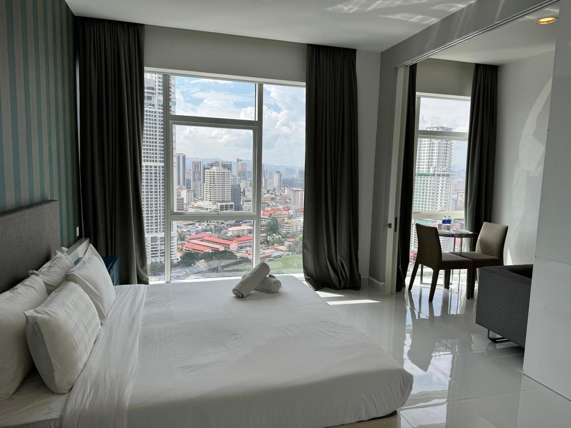 The Platinum Klcc By Garden Suites Kuala Lumpur Esterno foto